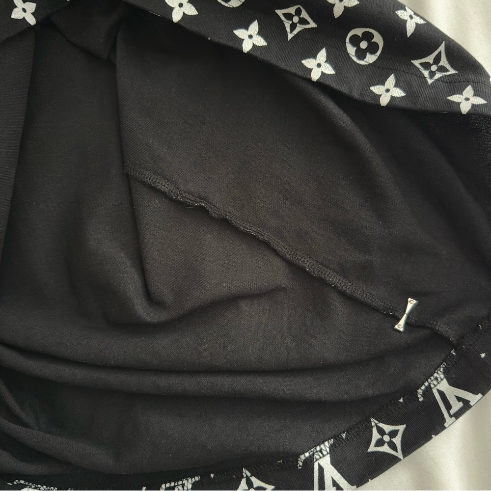 Louis Vuitton Black Monogram Gradient Men’s Short Sleeve T-Shirt - Picture 5 of 5
